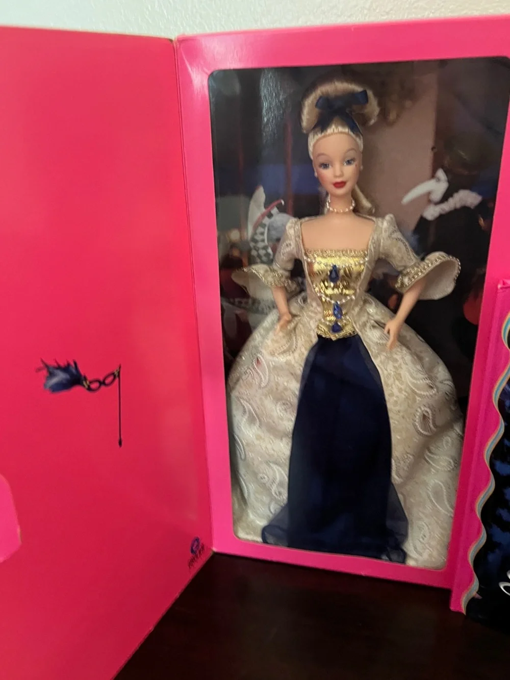 Rare Vintage Barbie & Book set - Secret of the Three Teardrops 1999